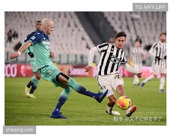 乌迪内斯本赛季防守端表现稳健，中后场默契逐步形成
